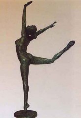 Ballerina che salta '77 bronzo h cm227